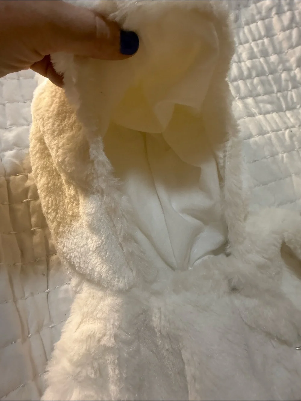 Pottery Barn Kids Unicorn Faux Fur Costume Romper 0-6M White Plush Hooded - Picture 3 of 11